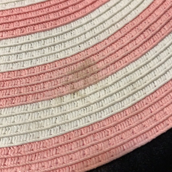 Pink and white kids sun hat - Picture 4 of 4